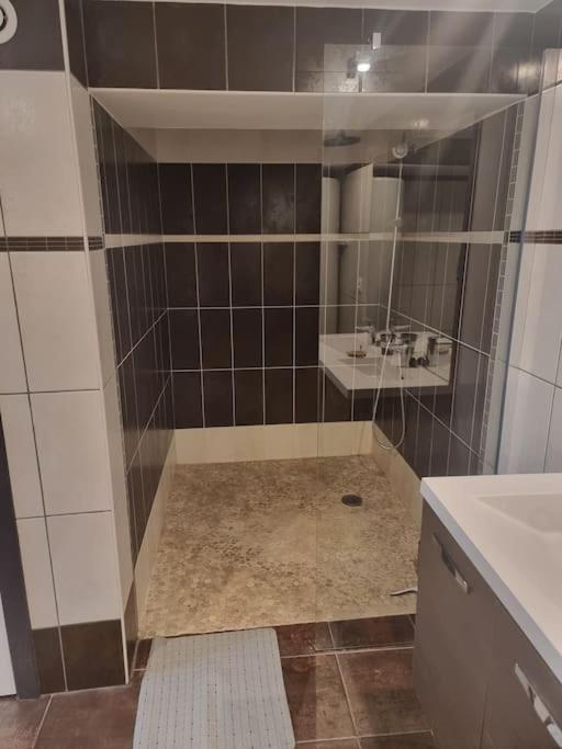 Appartement En Centre-Ville Aurillac Kültér fotó